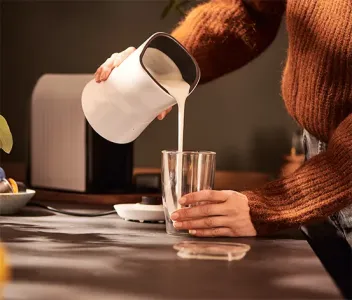 Tchibo Elektrikli Süt Köpürtücü, Krem-Beyaz